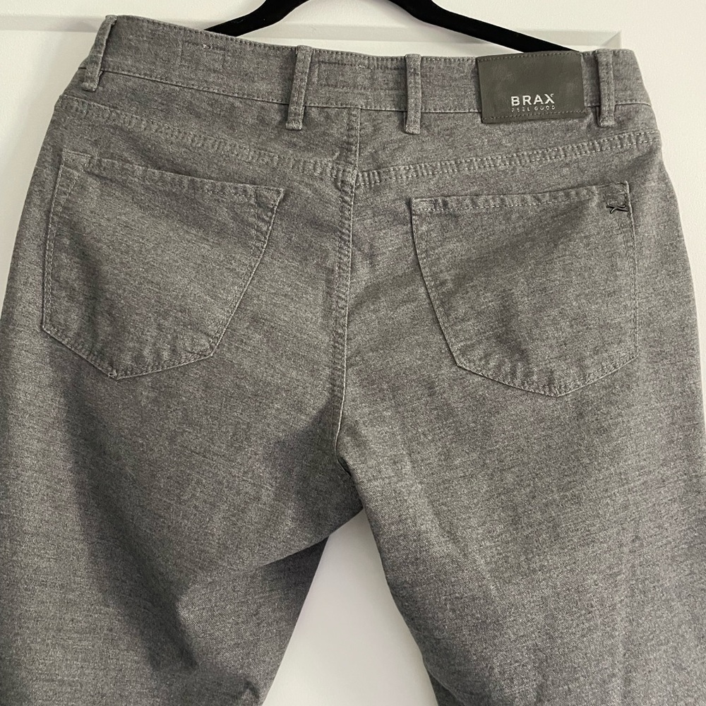 BRAX Chuck Hi-Flex Mens Feel Good Chino Pants Modern Fit Size 33x32 Gray